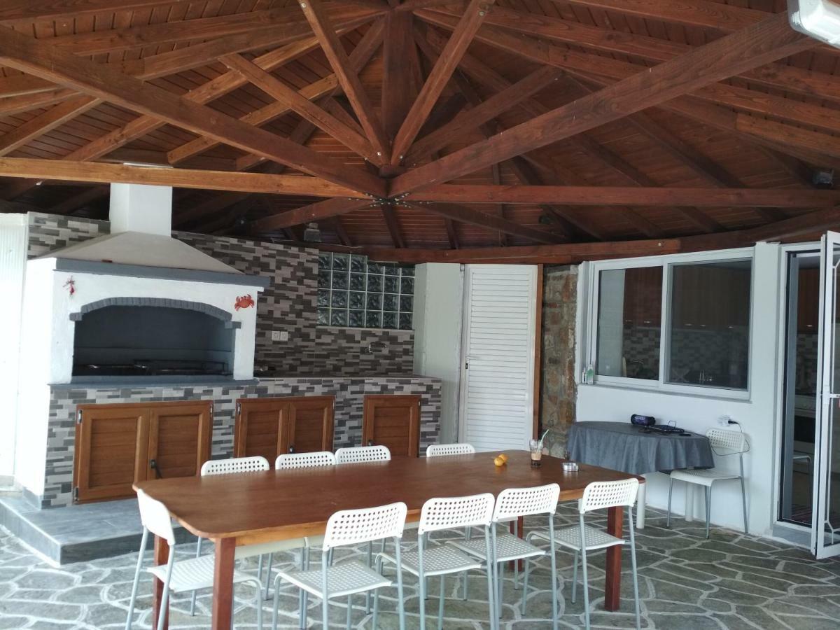 Zephyros Studios And Family Apartments Ormos Panagias Exterior foto